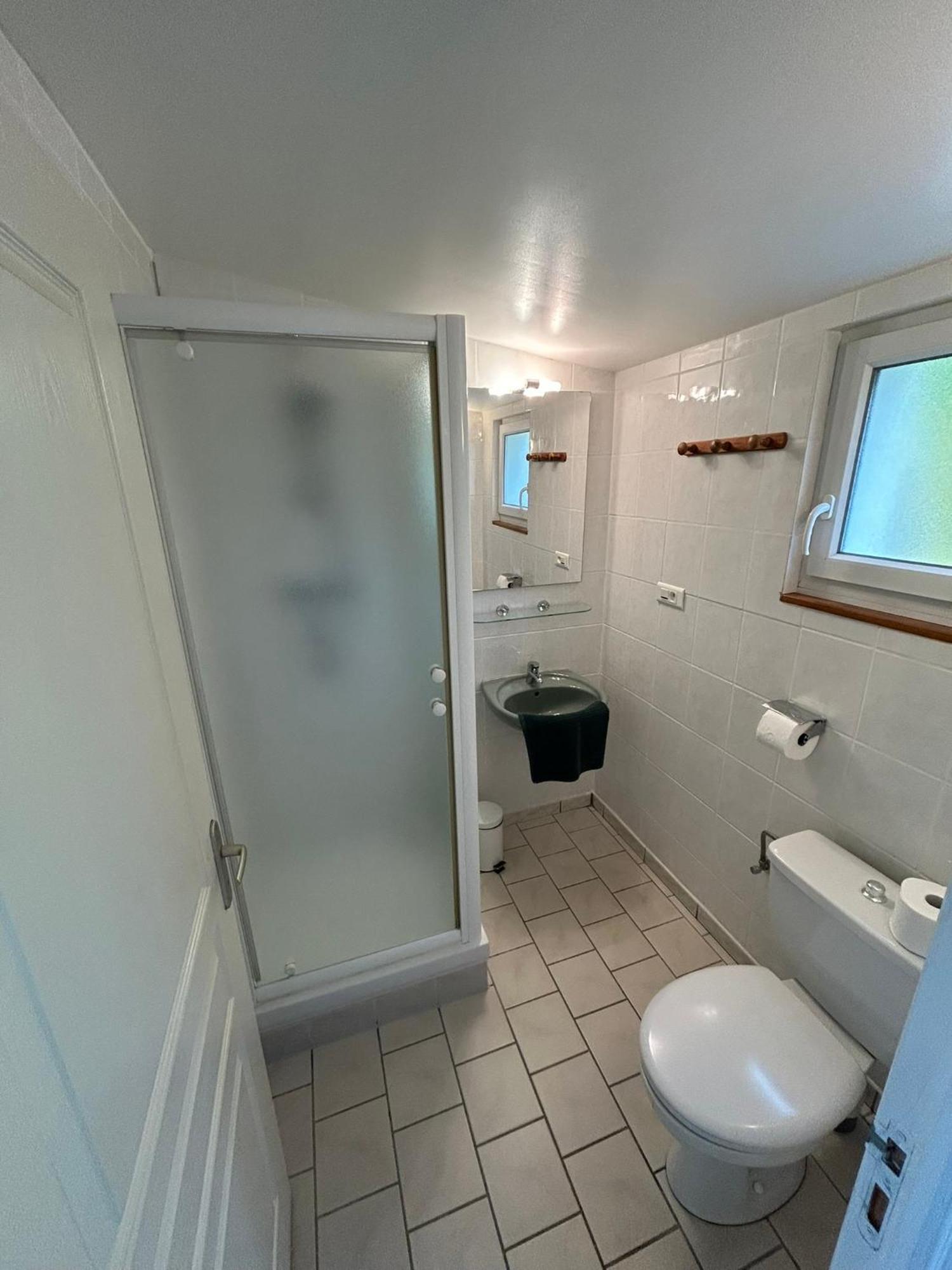 Camping Du Chateau Granges-sur-Vologne Exteriör bild