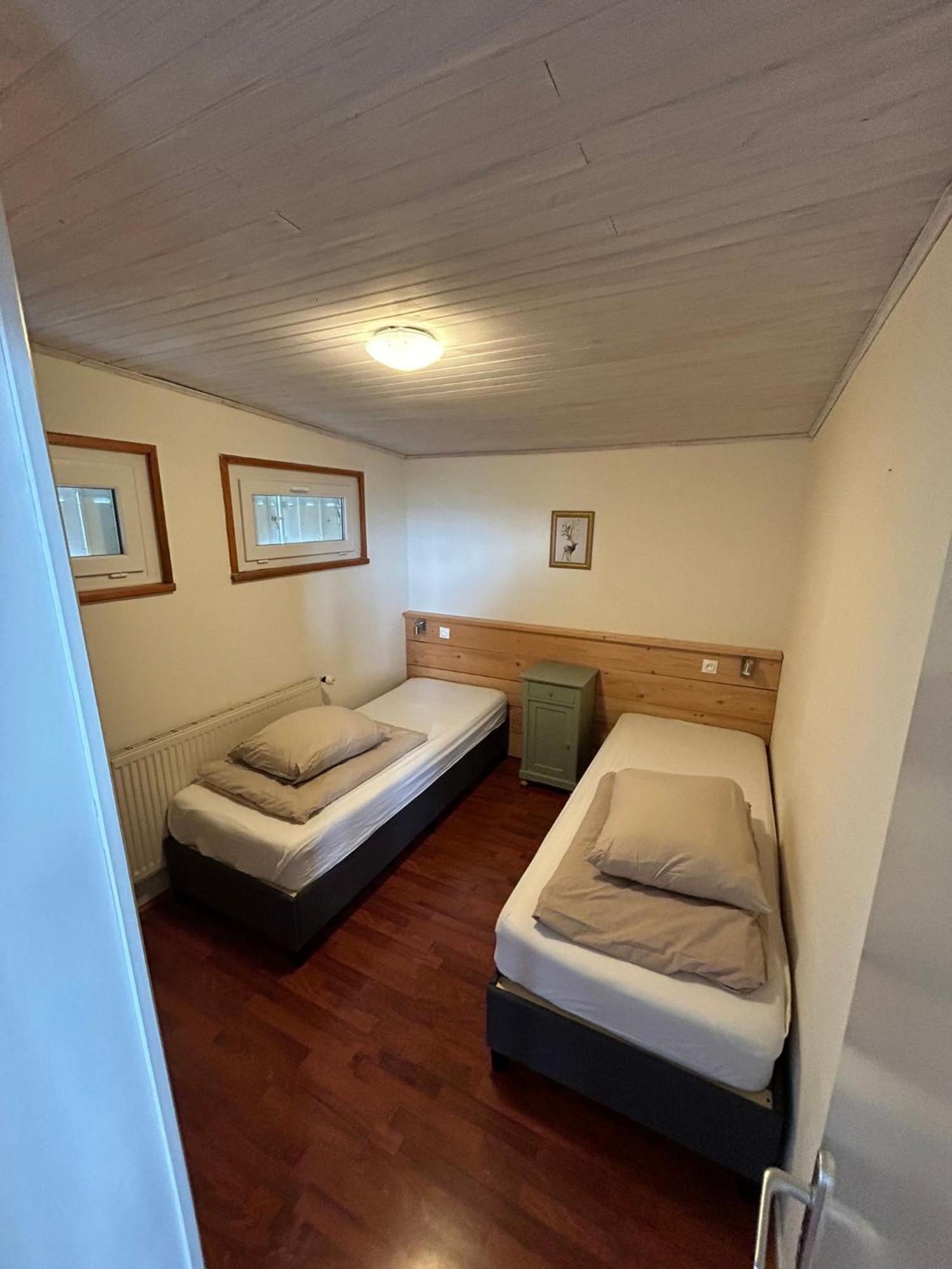 Camping Du Chateau Granges-sur-Vologne Exteriör bild
