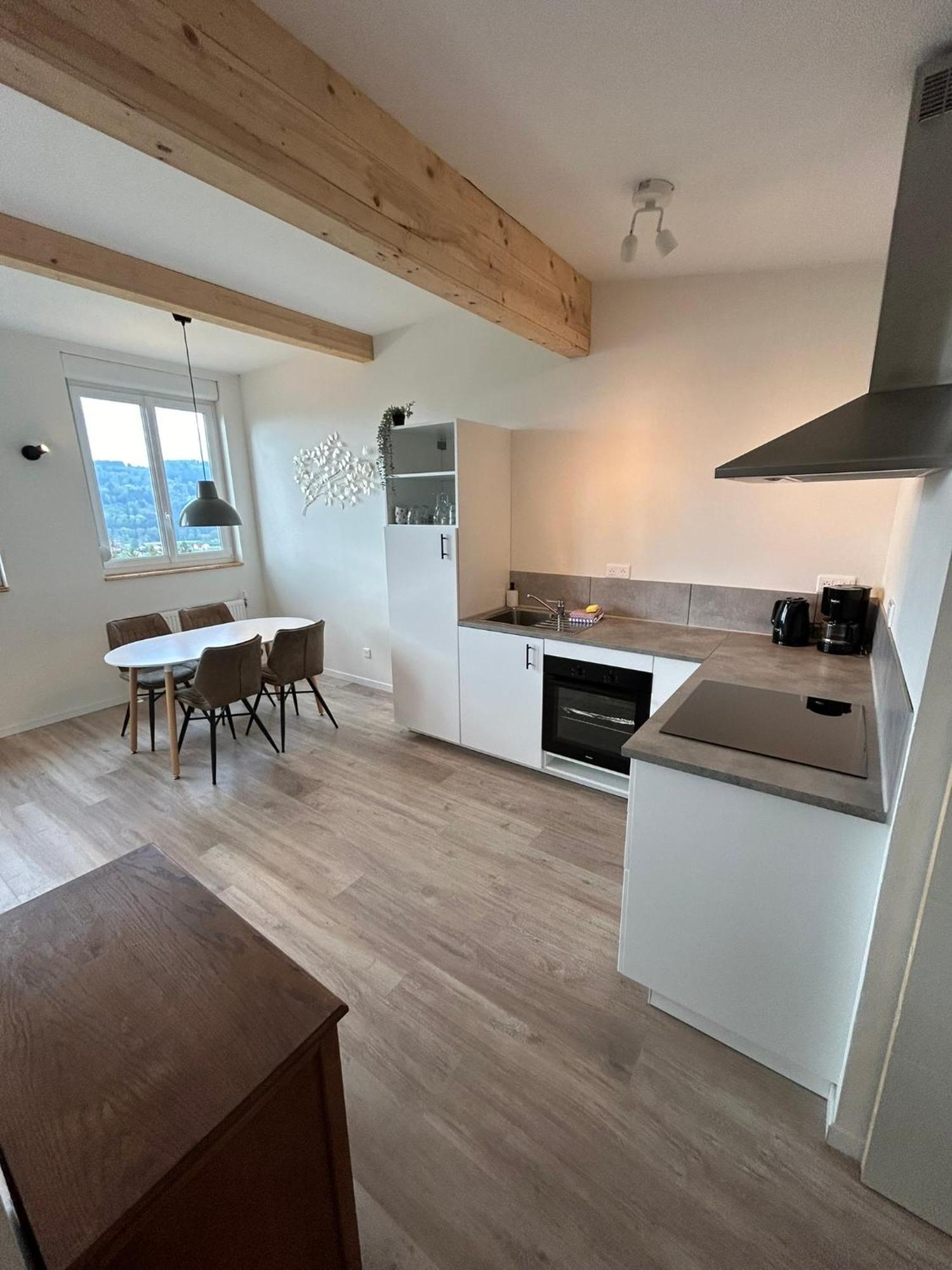 Camping Du Chateau Granges-sur-Vologne Exteriör bild