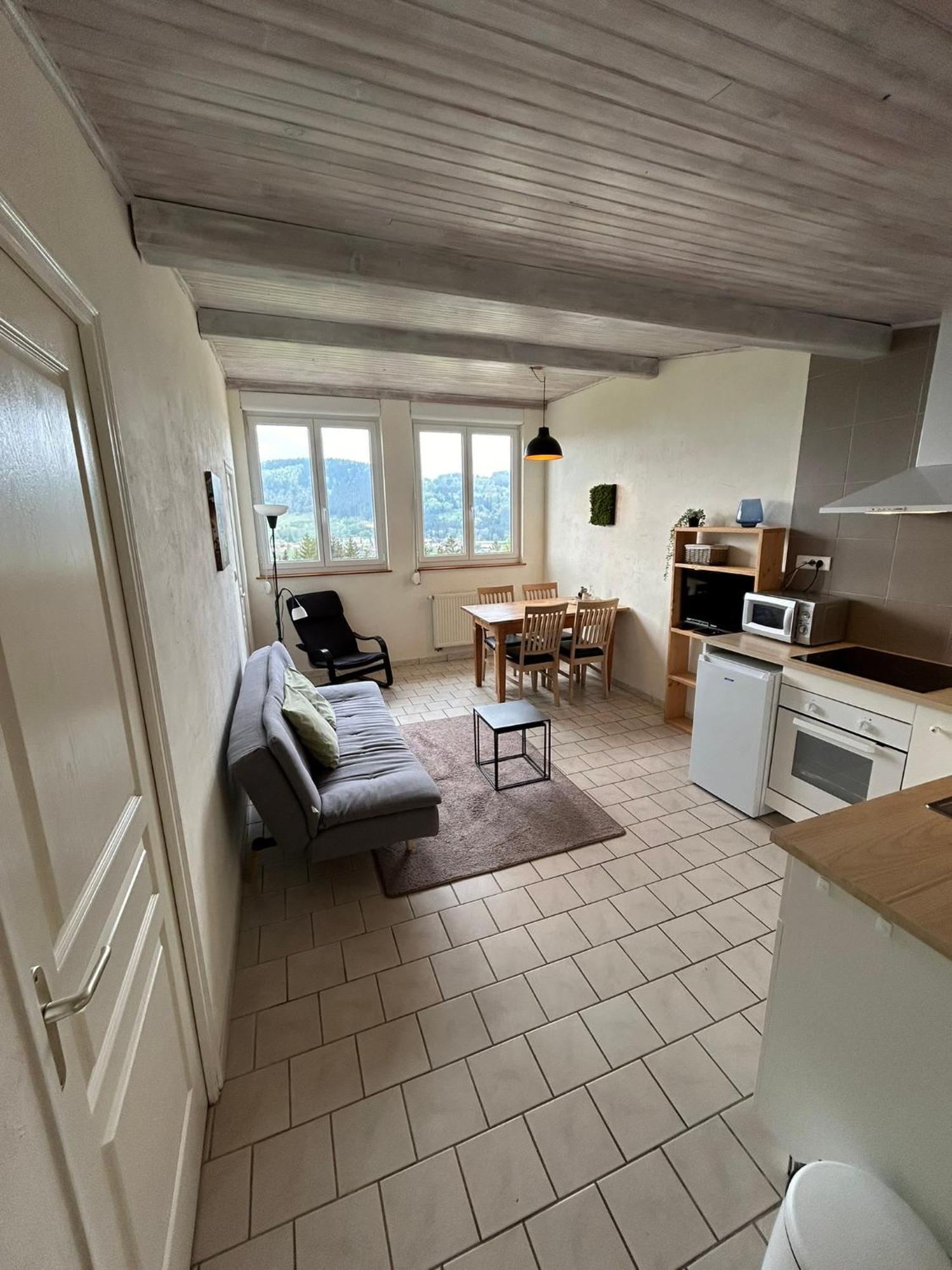 Camping Du Chateau Granges-sur-Vologne Exteriör bild